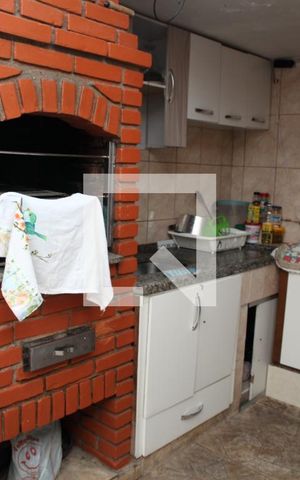 Casa à venda com 168m², 4 quartos e 3 vagasChurrasqueira