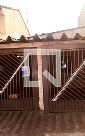 Casa à venda com 168m², 4 quartos e 3 vagasFachada