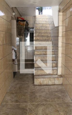 Casa à venda com 168m², 4 quartos e 3 vagasQuintal e acesso garagem