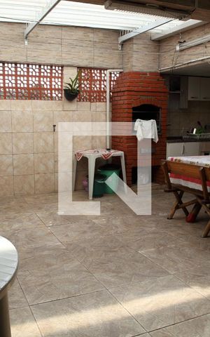 Casa à venda com 168m², 4 quartos e 3 vagasÁrea de Serviço