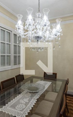 Casa à venda com 200m², 3 quartos e 4 vagasSala de Jantar