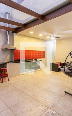 Casa à venda com 200m², 3 quartos e 4 vagasÁrea externa