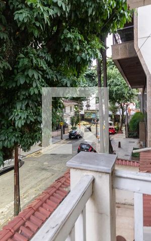 Casa à venda com 200m², 3 quartos e 4 vagasVaranda