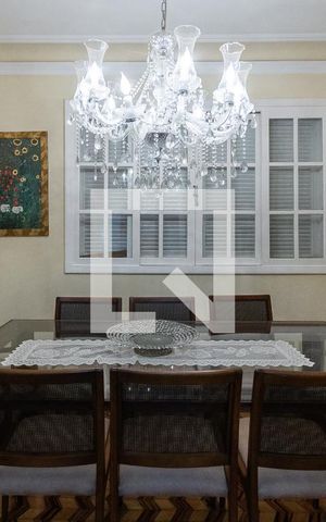 Casa à venda com 200m², 3 quartos e 4 vagasSala de Jantar