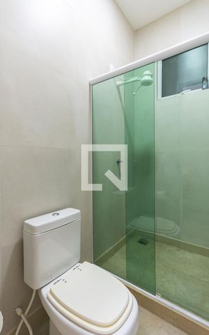 Casa à venda com 200m², 3 quartos e 4 vagasBanheiro Área externa