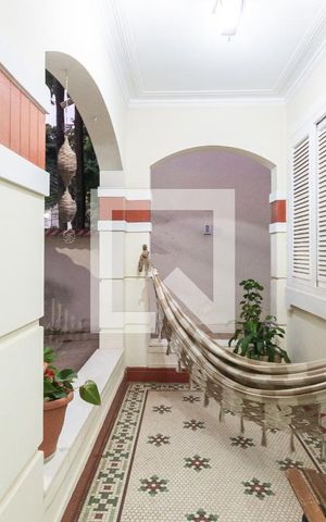 Casa à venda com 200m², 3 quartos e 4 vagasVaranda