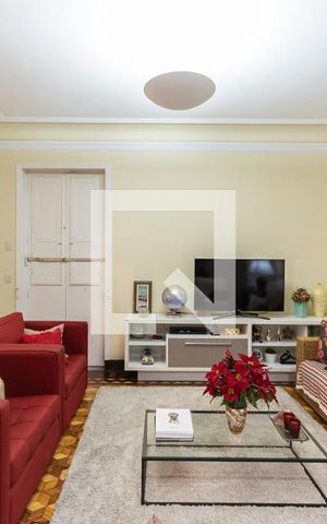Casa à venda com 200m², 3 quartos e 4 vagasSala 