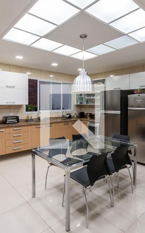Casa à venda com 200m², 3 quartos e 4 vagasCozinha