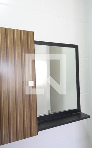 Apartamento para alugar com 38m², 2 quartos e sem vagaBanheiro