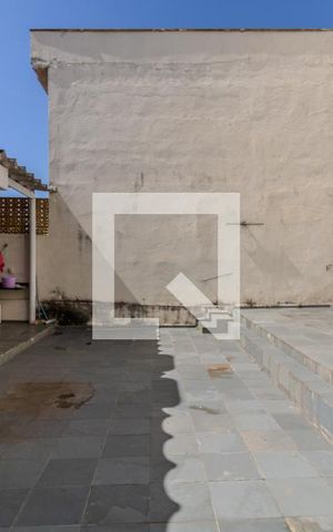 Casa à venda com 800m², 4 quartos e 2 vagas Casa à venda com 800m², 4 quartos e 2 vagasÁrea Externa
