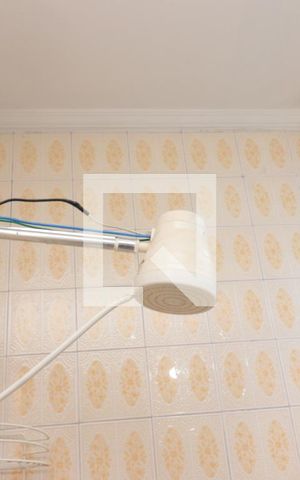 Casa à venda com 200m², 3 quartos e 2 vagasBanheiro