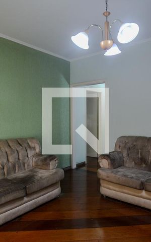 Casa à venda com 275m², 4 quartos e 3 vagasSala