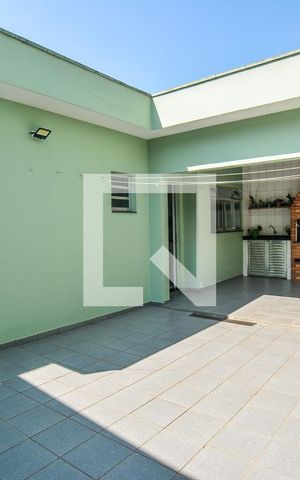 Casa à venda com 275m², 4 quartos e 3 vagasQuintal