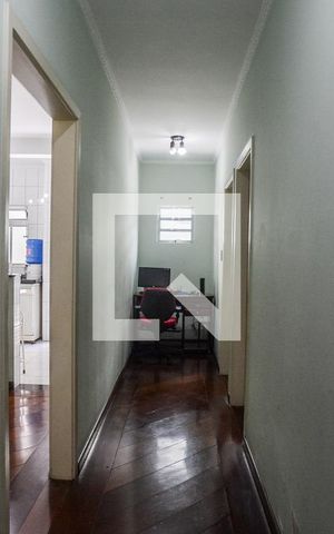 Casa à venda com 275m², 4 quartos e 3 vagasCorredor