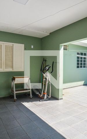 Casa à venda com 275m², 4 quartos e 3 vagasÁrea de Serviço