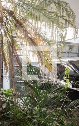 Casa à venda com 240m², 3 quartos e 3 vagas Casa à venda com 240m², 3 quartos e 3 vagasVista da Sala