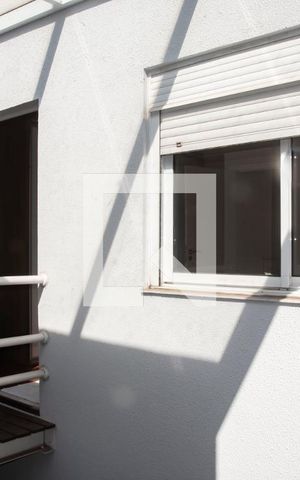 Casa à venda com 240m², 3 quartos e 3 vagas Casa à venda com 240m², 3 quartos e 3 vagasVista da Varanda da Suíte 2