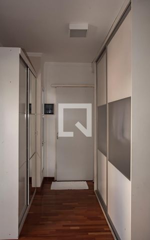 Casa à venda com 240m², 3 quartos e 3 vagas Casa à venda com 240m², 3 quartos e 3 vagasSuíte 1