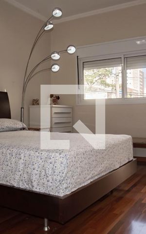 Casa à venda com 240m², 3 quartos e 3 vagas Casa à venda com 240m², 3 quartos e 3 vagasSuíte 1