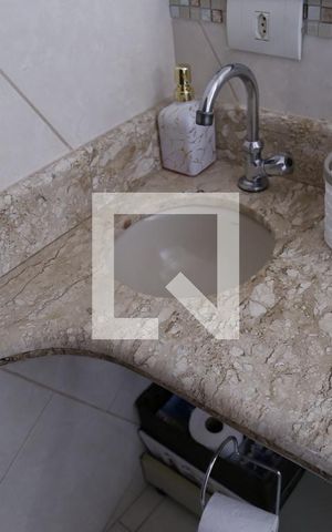 Casa à venda com 173m², 3 quartos e 2 vagasBanheiro da Suíte 3