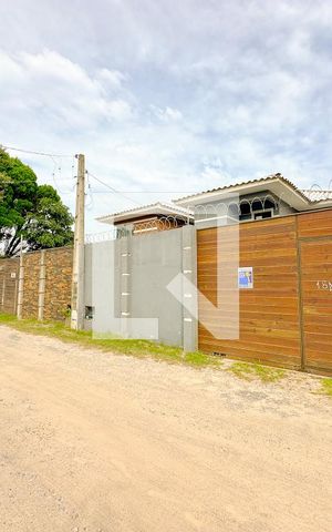 Casa para alugar com 103m², 3 quartos e 1 vagaVista da Rua