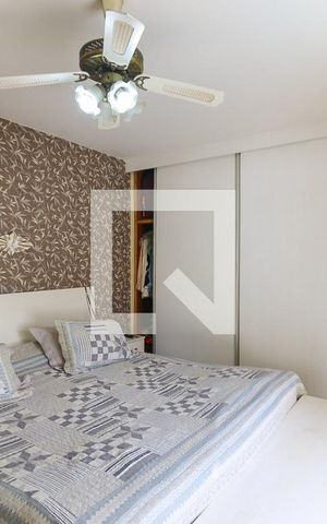Casa à venda com 420m², 6 quartos e 5 vagas Casa à venda com 420m², 6 quartos e 5 vagasQuarto 1
