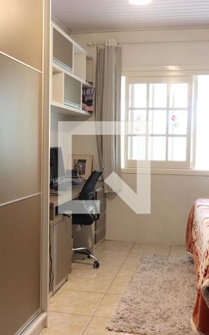 Casa à venda com 272m², 4 quartos e 4 vagasQuarto 04