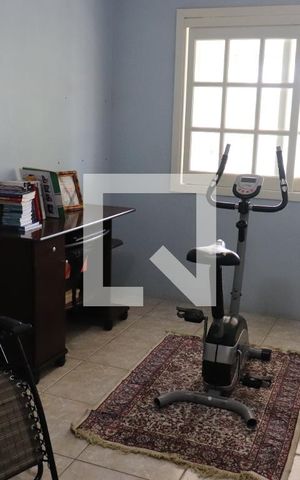 Casa à venda com 272m², 4 quartos e 4 vagasQuarto 01
