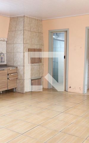 Casa à venda com 272m², 4 quartos e 4 vagasCozinha 2