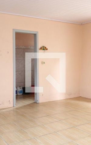 Casa à venda com 272m², 4 quartos e 4 vagasCozinha 2