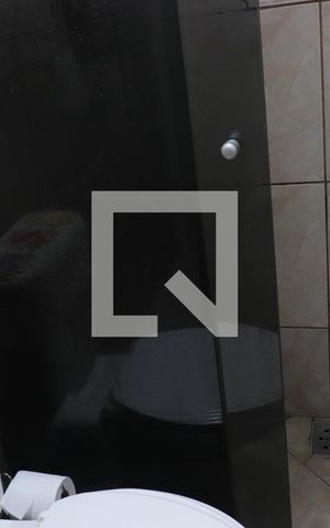 Casa à venda com 272m², 4 quartos e 4 vagasBanheiro 01