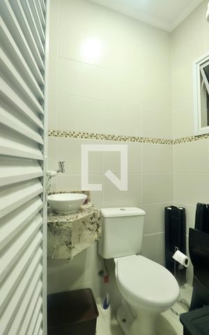 Casa à venda com 230m², 3 quartos e 3 vagasLavabo 2