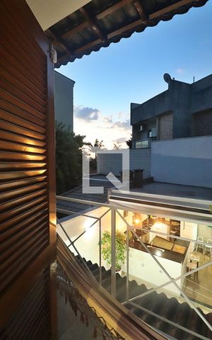 Casa à venda com 230m², 3 quartos e 3 vagasSuíte 2 - Sacada do Quarto 2