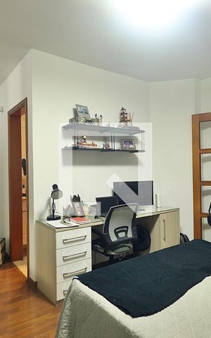 Casa à venda com 230m², 3 quartos e 3 vagasSuíte 2 - Quarto 2