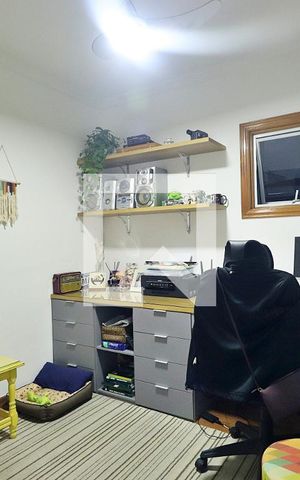 Casa à venda com 230m², 3 quartos e 3 vagasEscritório