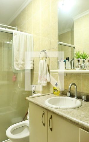 Casa à venda com 230m², 3 quartos e 3 vagasSuíte 1 - Banheiro do Quarto 1