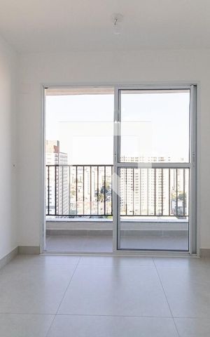 Apartamento à venda com 35m², 2 quartos e sem vaga Apartamento à venda com 35m², 2 quartos e sem vagaSala