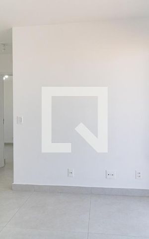 Apartamento à venda com 35m², 2 quartos e sem vaga Apartamento à venda com 35m², 2 quartos e sem vagaSala