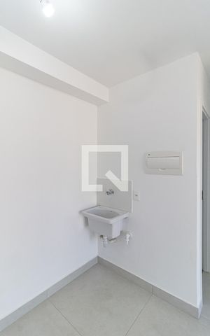 Apartamento à venda com 35m², 2 quartos e sem vaga Apartamento à venda com 35m², 2 quartos e sem vagaLavanderia