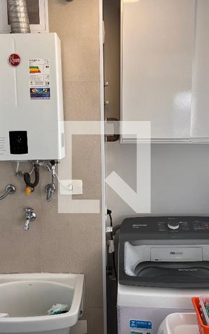 Apartamento à venda com 79m², 2 quartos e 2 vagasÁrea de Serviço