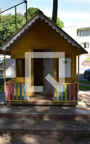 Apartamento para alugar com 60m², 2 quartos e 2 vagasÁrea comum - Playground