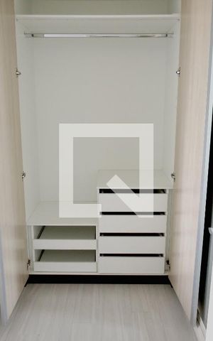 Apartamento para alugar com 59m², 2 quartos e 1 vagaQuarto 2 - Armário