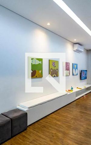 Studio à venda com 35m², 0 quarto e 1 vaga Studio à venda com 35m², 0 quarto e 1 vagaBrinquedoteca