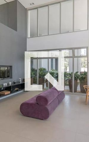 Studio à venda com 35m², 0 quarto e 1 vaga Studio à venda com 35m², 0 quarto e 1 vagaSalão de Jogos