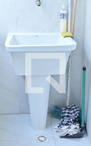 Apartamento para alugar com 75m², 2 quartos e 1 vagaLavanderia 