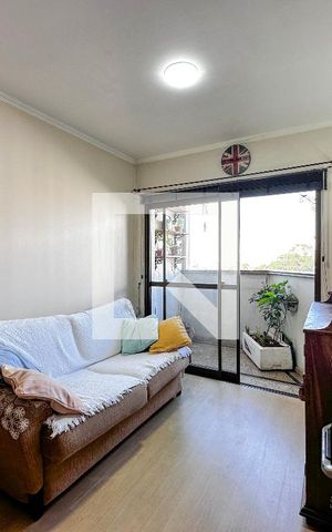 Apartamento à venda com 65m², 2 quartos e 1 vagaSala