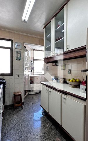 Apartamento à venda com 65m², 2 quartos e 1 vagaCozinha