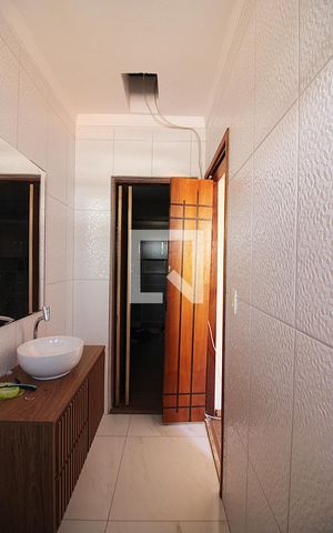 Casa para alugar com 149m², 2 quartos e 3 vagasQuarto 1 - Suíte Banheiro 