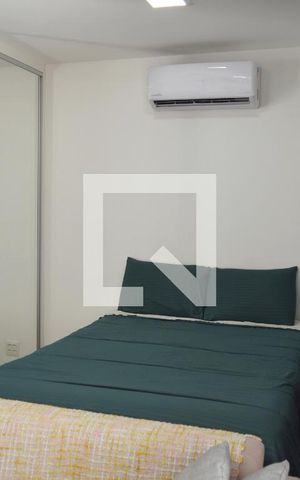 Studio à venda com 35m², 1 quarto e sem vagaSala/Quarto conjugados