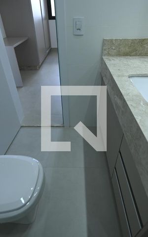 Apartamento para alugar com 118m², 3 quartos e 2 vagas Apartamento para alugar com 118m², 3 quartos e 2 vagasBanheiro do Quarto 1